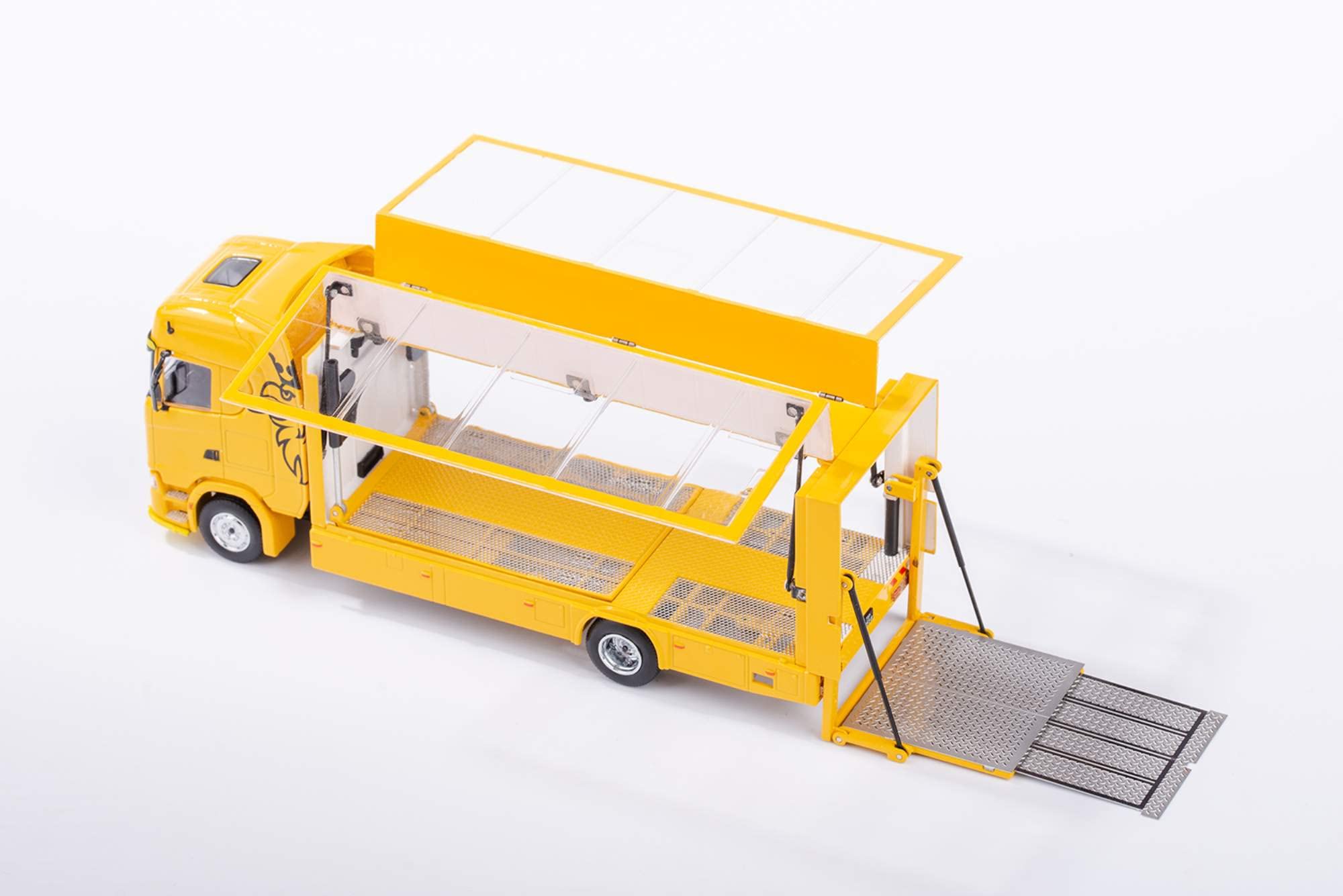 Amazon | ゲインコーププロダクツ 1/64 スカニア S 730 - LHD/イエロー